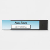 名前と役職のタイトルをこのビジネスに追加 サインプレート (正面)