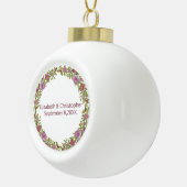名前と日付フローラ結婚でパーソナライズ セラミックボールオーナメント (右)