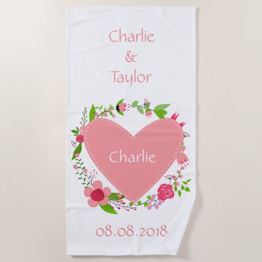 名前と日付(ハートと花) ビーチタオル (正面)