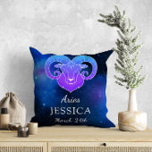 名前と〔占星術の〕十二宮図記号Ariesギフト装飾用クッション クッション