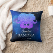 名前と〔占星術の〕十二宮図記号Geminiギフト装飾用クッション クッション (ブランケット)