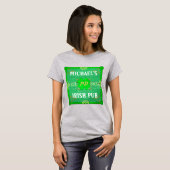 名前のカスタマイズ可能Irish Pub Green Tシャツ (正面フル)