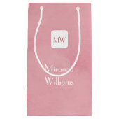 名前のシンプルそしてシックな赤面のピンクのモノグラム スモールペーパーバッグ (正面)