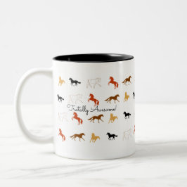 名前のシンプル個人用設定を使用した馬のパターン ツートーンマグカップ