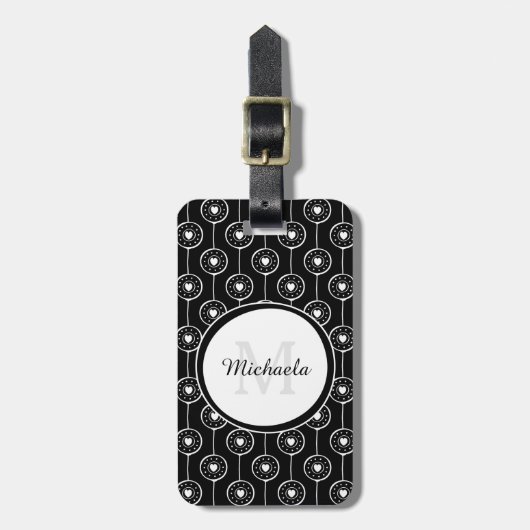名前のスタイリッシュな白黒ハートのモノグラム ラゲッジタグ (正面縦)