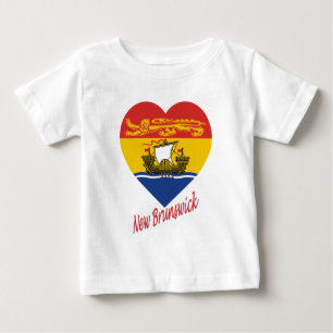 名前のニューブランズウィックの旗のハート ベビーTシャツ