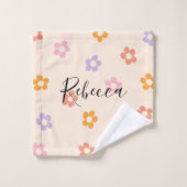 名前のパーソナライズされた色モダン付きデイジーパターン バスタオルセット (ウォッシュタオル)