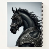 名前のメッセージを追加し、鎧を持つ強い黒馬 ノートブック (裏面)