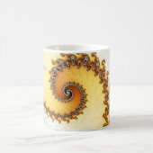 名前のモダン付いたオレンジ色のグレーのスパイラルフラクタル コーヒーマグカップ (中央)