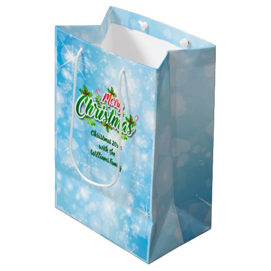 名前の一致するメリークリスマスブルーミディアムギフトを追加 ミディアムペーパーバッグ (正面アングル)