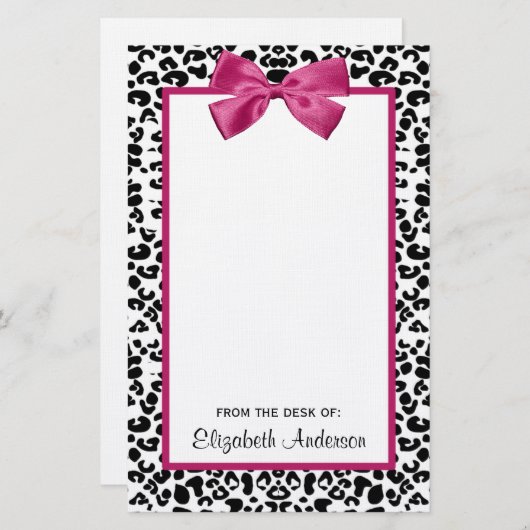 名前の付いた明るい濃いピンクのリボンヒョウの印刷 便箋 (正面/裏面)