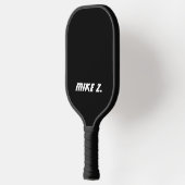 名前の付いた黒いピックボールモダンパドル ピックルボールラケット (左)