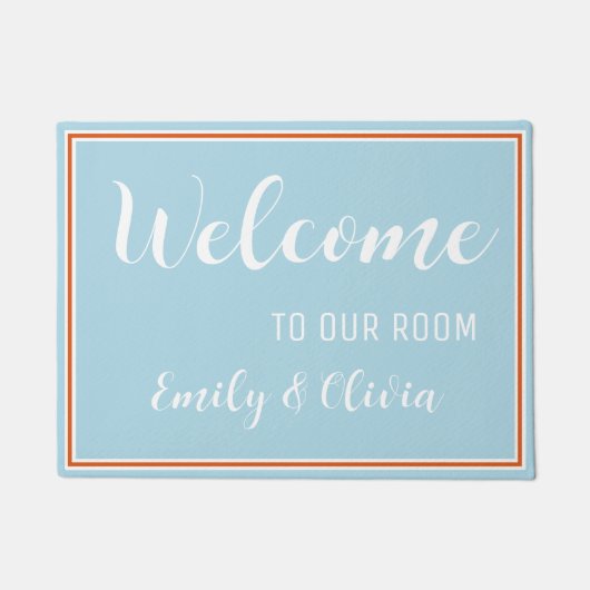 名前の付いたDormルームフォーマット ドアマット (正面)