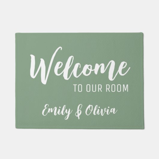名前の付いたDormルームフォーマット ドアマット (正面)