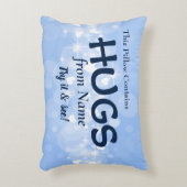 名前の変更と文字この枕はハグを含む アクセントクッション (正面(垂直))