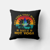名前の変更文字任意のヨガはホットヨガおもしろいT クッション (裏面)
