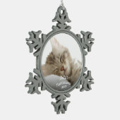 名前の子ネコの初めてのクリスマス + 年 スノーフレークピューターオーナメント (左)