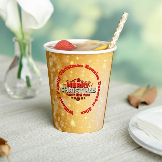 名前の年を追加Merry Christmasに一致 紙コップ (インサイチュ)