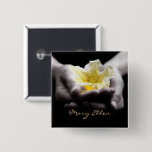 名前の手の黄色い花 缶バッジ (正面&裏面)