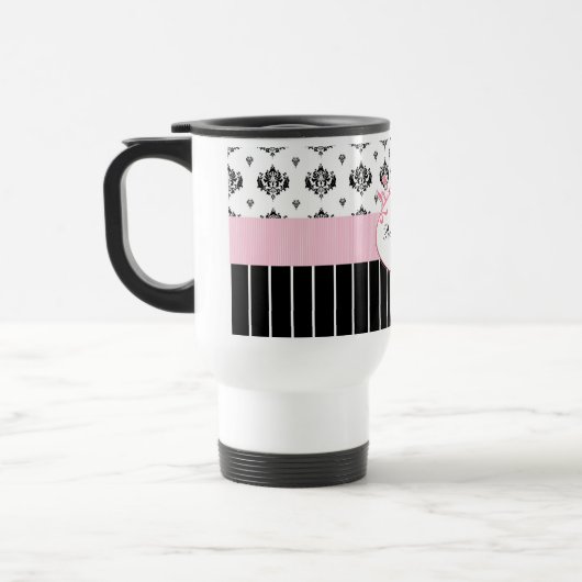 名前の白黒ダマスク織のシックなピンクの花柄 トラベルマグ (左)