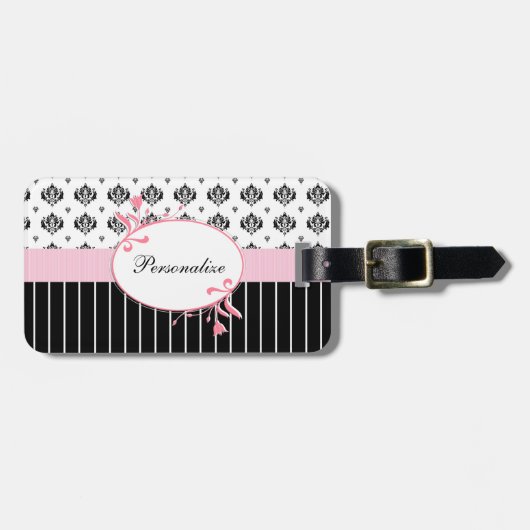 名前の白黒ダマスク織のシックなピンクの花柄 ラゲッジタグ (正面横)