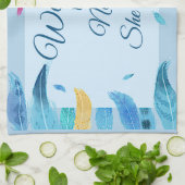 名前の編集文字彼女はBoho Blue Featherを流した キッチンタオル (折り畳み)