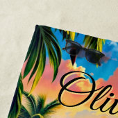 名前の追加トロピカルフラワーズ&フラミンゴ ビーチタオル (インサイチュ)