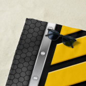 名前の追加ブラックイエローシルバーメタルルック&矢印 ビーチタオル (インサイチュ)