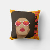 名前の追加 |アーモダントポップ・アートのガール クッション (正面)