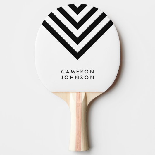 名前の追加（白と黒のミニマリストシェブロン） 卓球ラケット (正面)