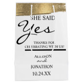 名前の追加Sheが言ったYes金ゴールドグリッター婚約 ミディアムペーパーバッグ (裏面)