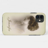 名前のPortrait美しくビクトリアンな女性 Case-Mate iPhoneケース (裏面(横))
