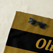 名前または文字、黒エレガント色、および金ゴールドの追加 ビーチタオル (インサイチュ)