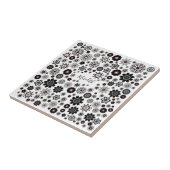 名前をカスタマイズできる ブラック&ホワイト フラワー パターン タイル (側面)