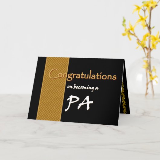 名前をカスタムするおめでとうございます医師助手 カード (黄色い花)