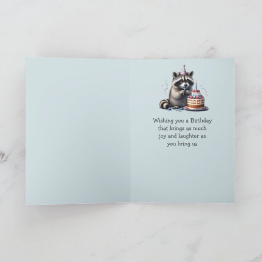 名前をカスタムするおもしろいラクーン1歳の誕生日 カード (内部)