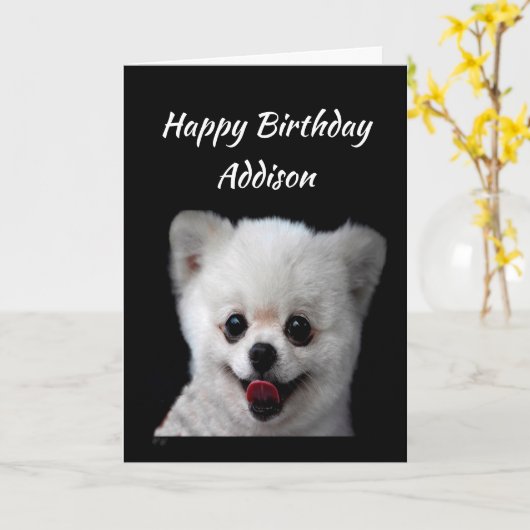 名前をカスタムするおもしろい誕生日かわいいハッピードッグ動物 カード (黄色い花)