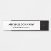 名前をカスタムするおよびタイトルオフィス サインプレート (正面)