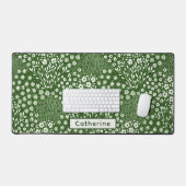 名前をカスタムするかわいいグリーンフローラハンドドロー事務所 デスクマット (キーボード&マウス)