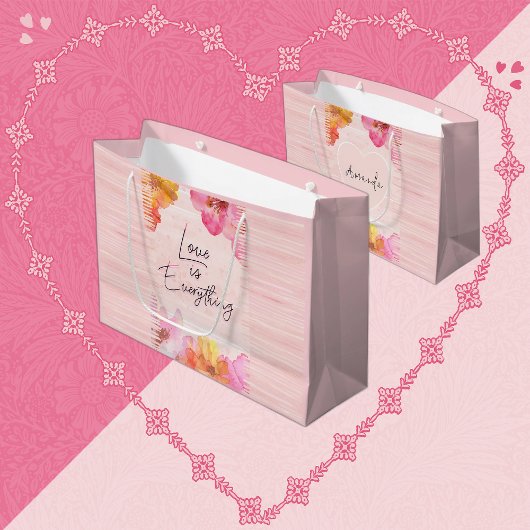 名前をカスタムするかわいらしピンクフローラ水彩 ラージペーパーバッグ