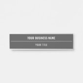 名前をカスタムするとタイトルドアサイン – 色を選択 サインプレート (正面)