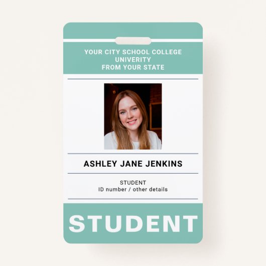 名前をカスタムするとフォトスクールの学生ID バッジ (正面)