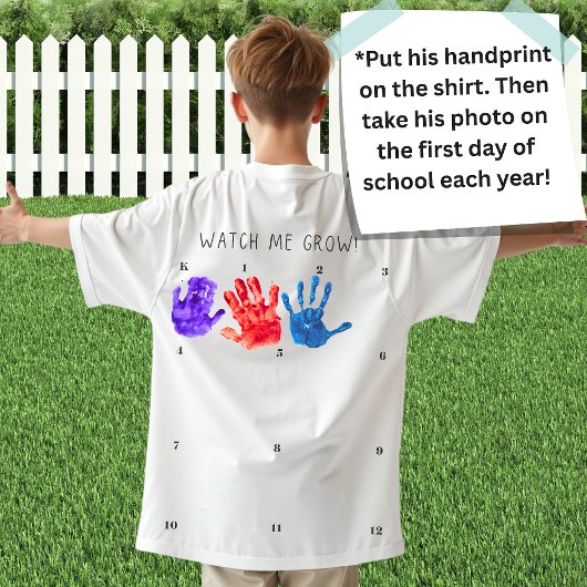 名前をカスタムすると写真2038年記念クラス Tシャツ