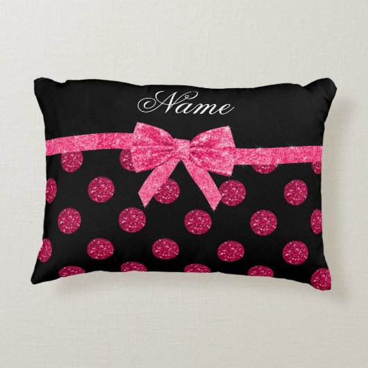 名前をカスタムするのショッキングピンクのグリッターの水玉模様の弓 アクセントクッション (裏面)
