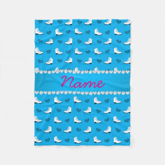 名前をカスタムするのスカイブルーおよびハートの青い縞はスケートで滑ります フリースブランケット (正面)
