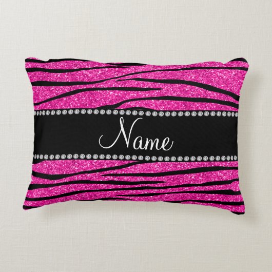 名前をカスタムするのネオンショッキングピンクのグリッターのシマウマは縞で飾ります アクセントクッション (裏面)