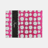 名前をカスタムするのネオンショッキングピンクのグリッターのバレーボール フリースブランケット (正面(横))