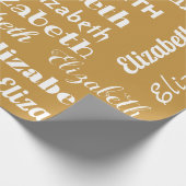 名前をカスタムするの最初のモノグラムの金ゴールドの白のギフト ラッピングペーパー (角)