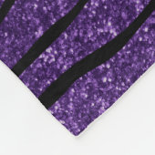 名前をカスタムするの紫色のスカイブルーのグリッターのシマウマは縞で飾ります フリースブランケット (角)