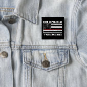 名前をカスタムするの細い赤線誇りを持った旗消防士 缶バッジ (インサイチュ)